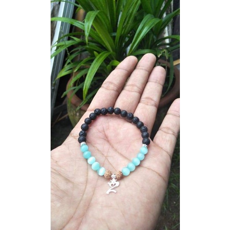 Gelang Pasupati Bali Batu lava & Cat eye
