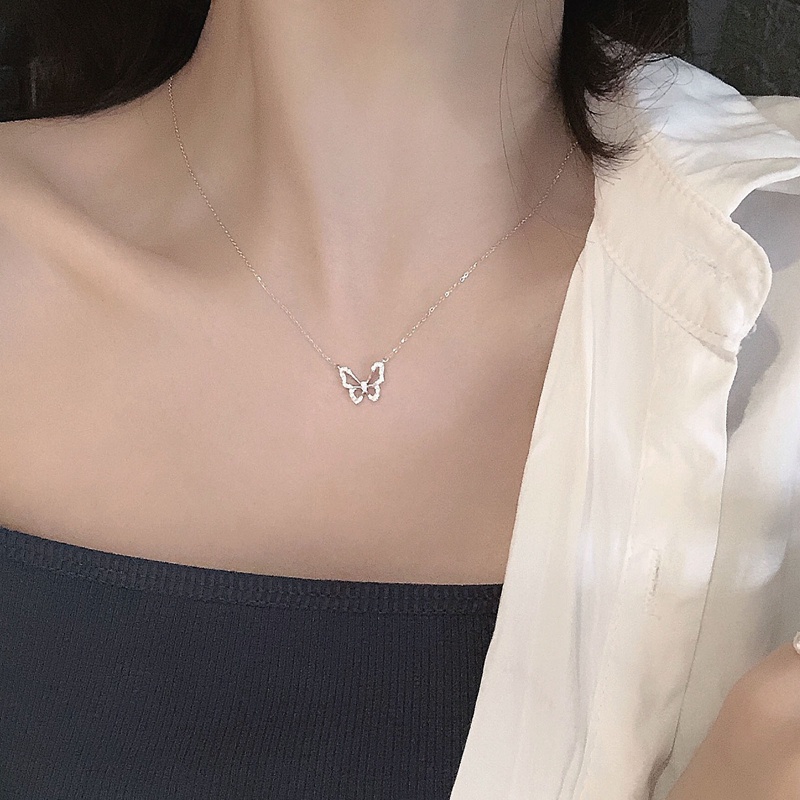 Fancyqube Kalung Choker Desain Kupu-Kupu Hollow Aksen Zircon Untuk Wanita