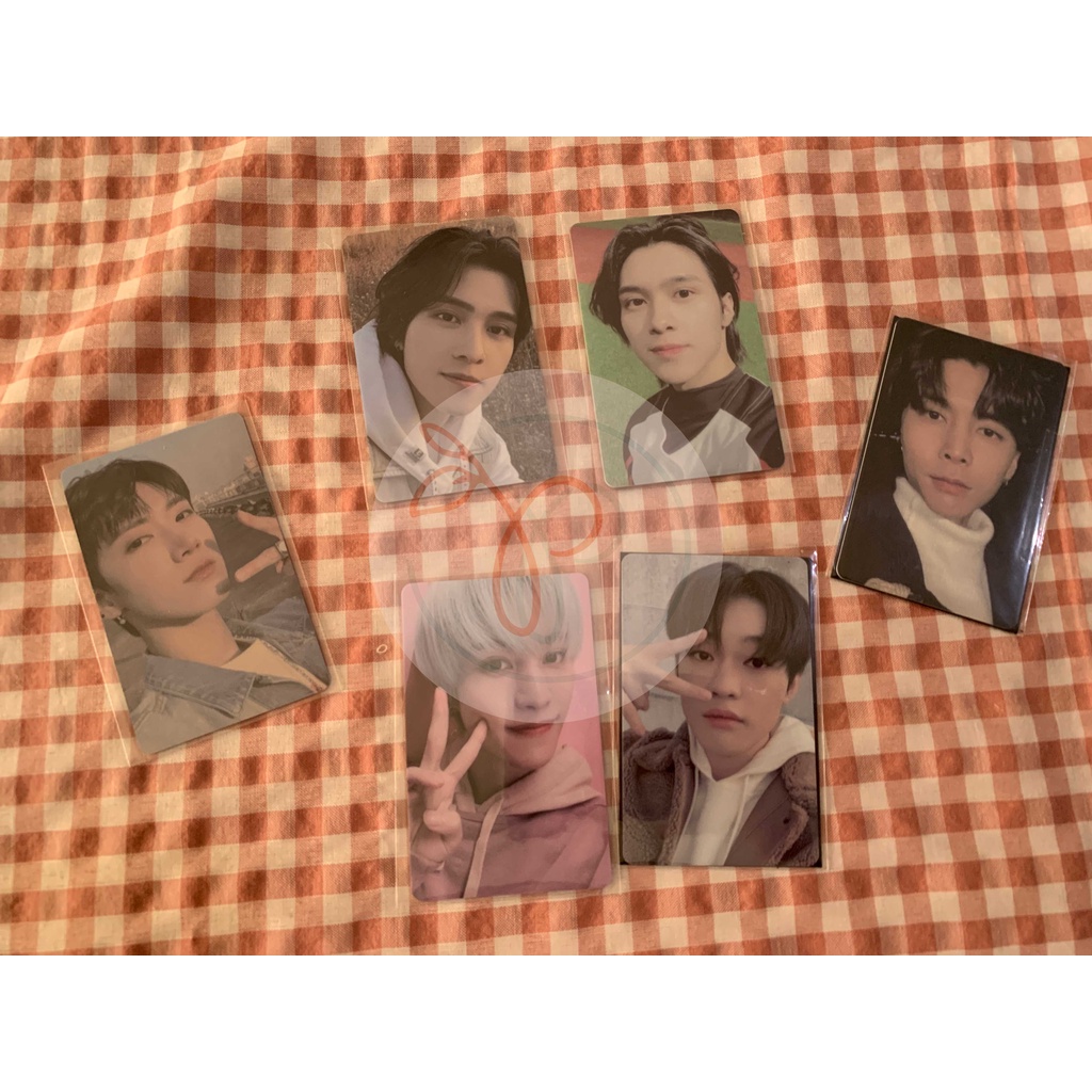 Lucky Draw LD Universe Hendery Johnny