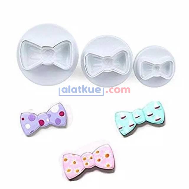 Cetakan Kue Kering Pita Alat Dekorasi Kue Plunger Cutter