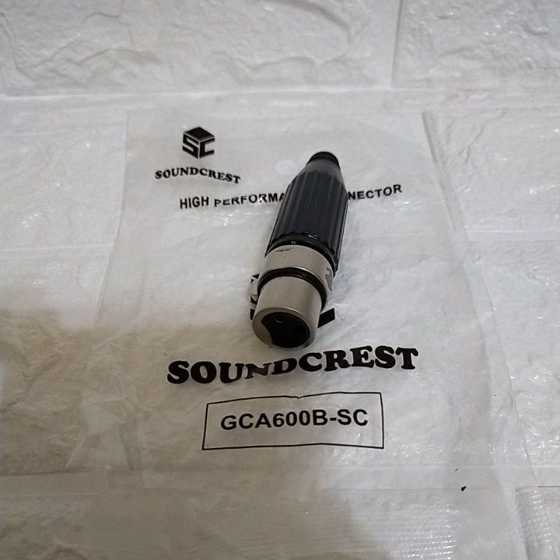 Soket canon Soundcrest