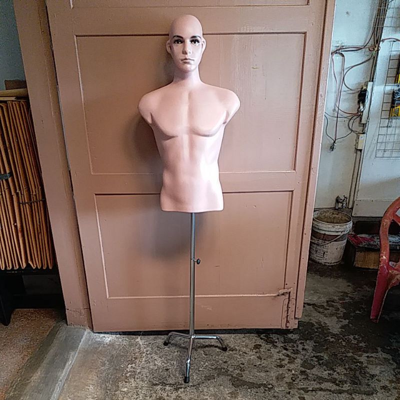 Patung Manekin Pria + Kaki besi Patung pria Manekin cowok Patung cowok Manekin Badan Pria Patung Bad
