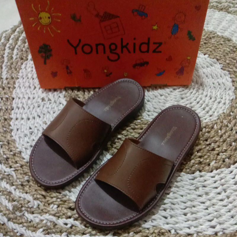 sandal anak Yongkidz ORI sale , size 34