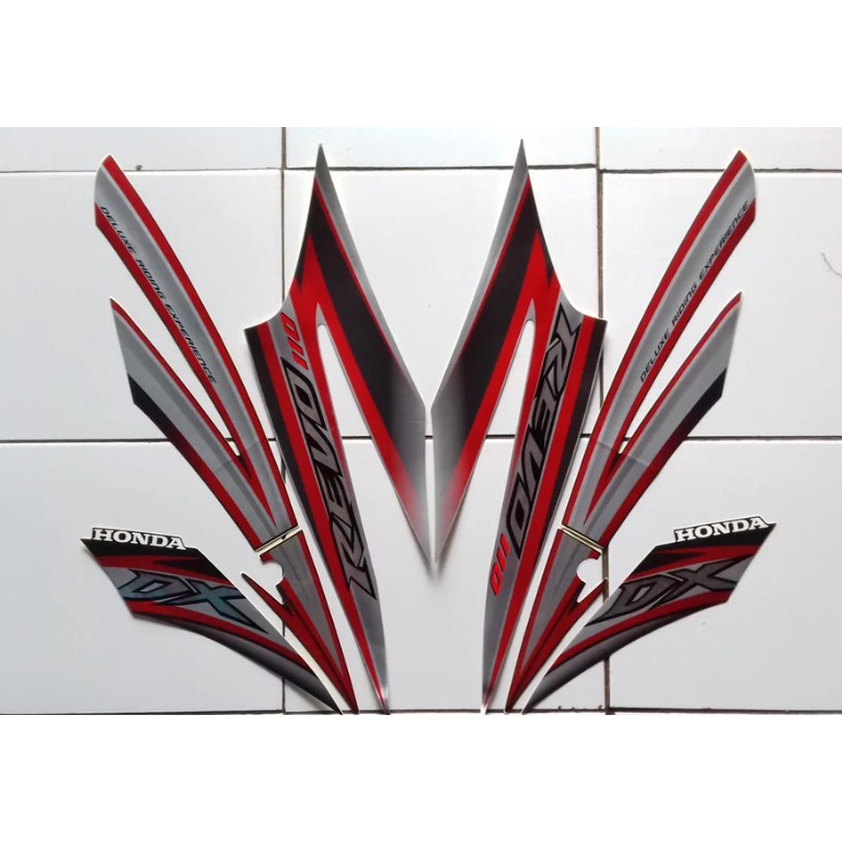 Striping Stripping Stiker Motor Honda Revo Dx 110 2011 Silver-Hitam