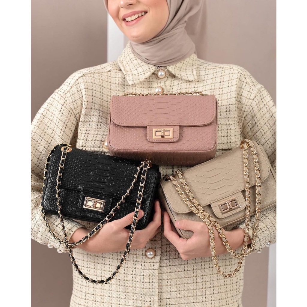 KYRA BAG BY HEYLOCAL.ID