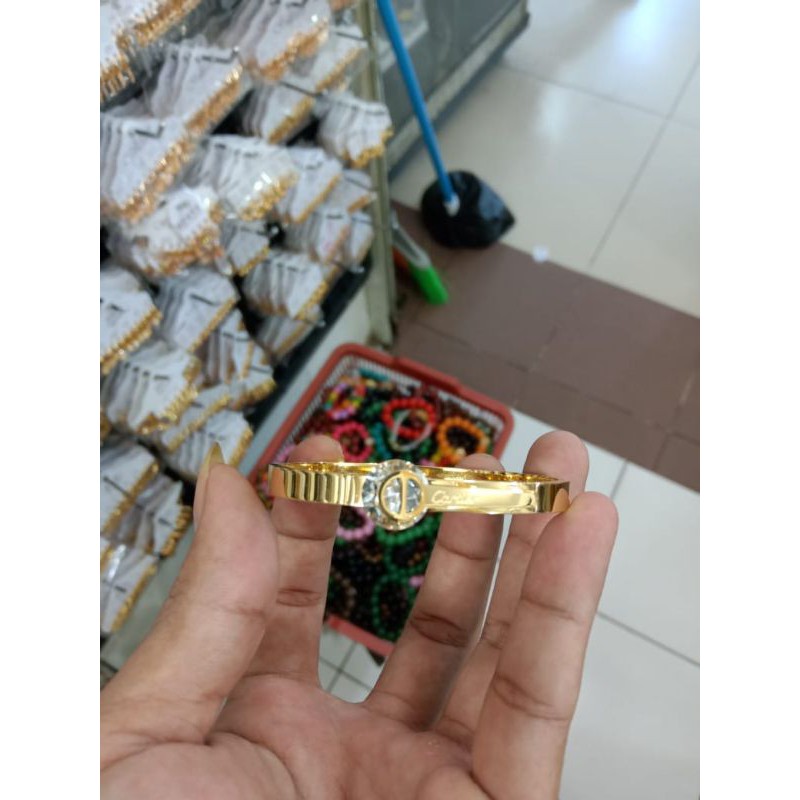 gelang tangan cartir titanium cantik