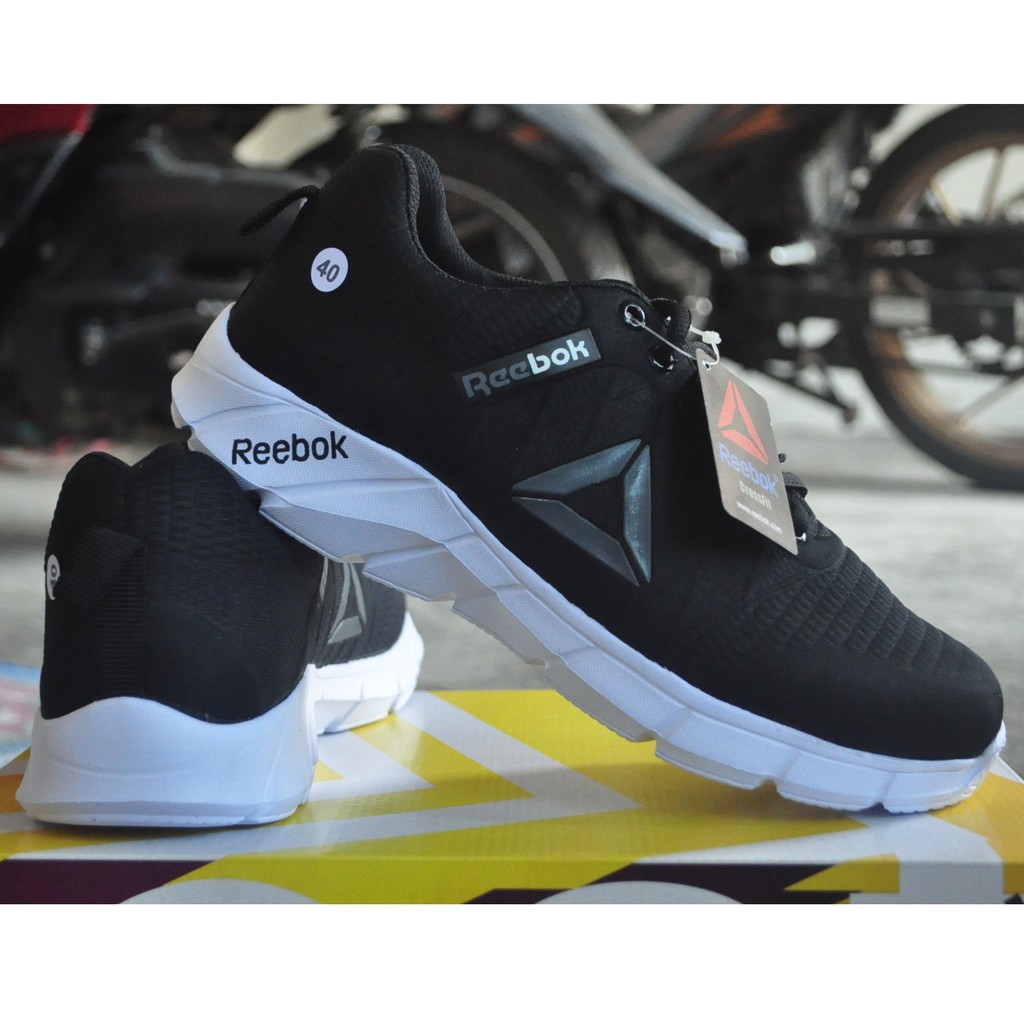 sepatu basket reebok original