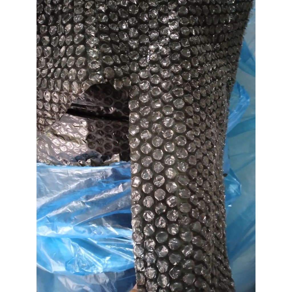 

Bubble wrap Hitam