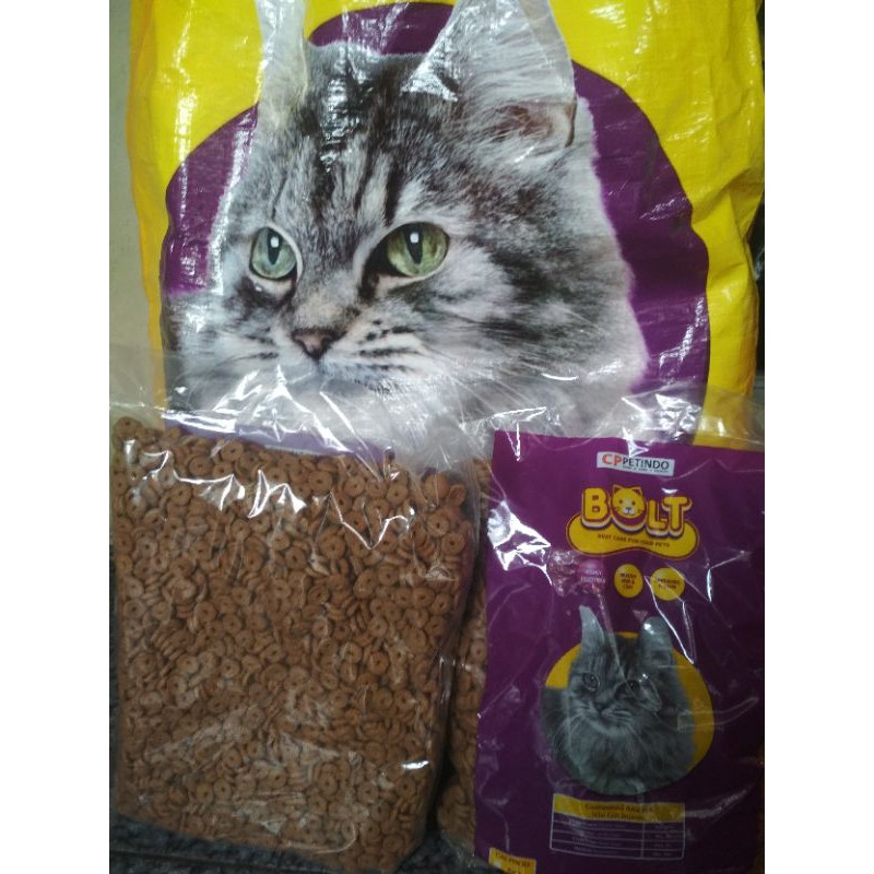 makanan kucing bolt bentuk donat satu kg cat food 1 kg