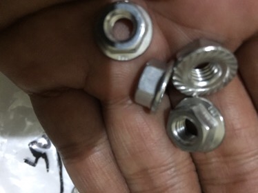 M6 X 1.00 Flange Nut / Mur Topi Stainless Steel 304