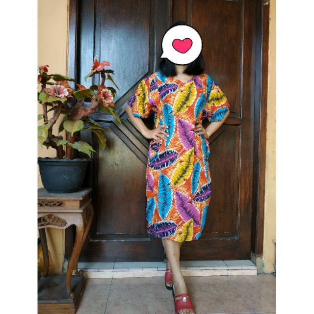 DASTER KENCONO UNGU LENGAN PENDEK label biru rempel belakang