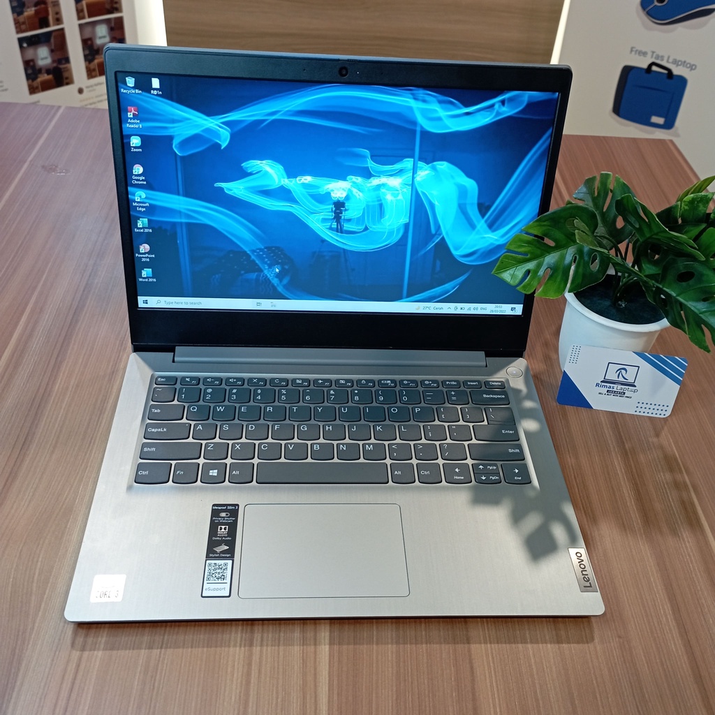Lenovo Ideapad i3 Ram 4GB SSD 256GB SECOND BEKAS