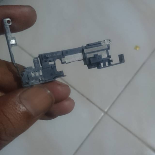 Frame plus spiker bawah sony xz
