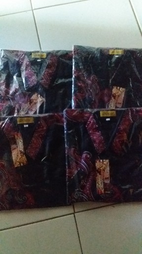 Hem Batik Pria Lengan Pendek Batik Ayuk Batik Pekalongan Bayar Ditempat / Cod