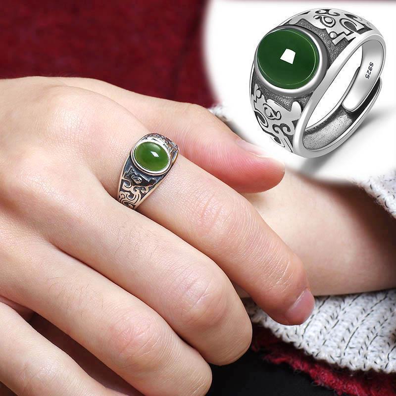 Cincin Model Terbuka Bahan Metal Hias Giok Imitasi Warna Hijau Gaya Klasikvintagepunk Glamor Untuk Priawanita