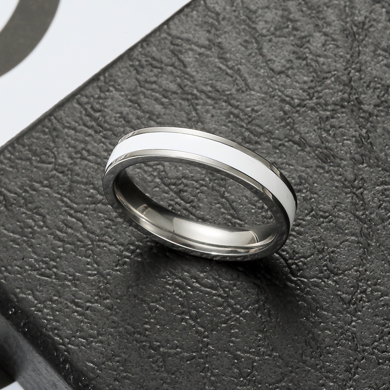 Eropa dan Amerika net merah angin perhiasan stainless steel cincin wanita Jepang dan Korea sederhana