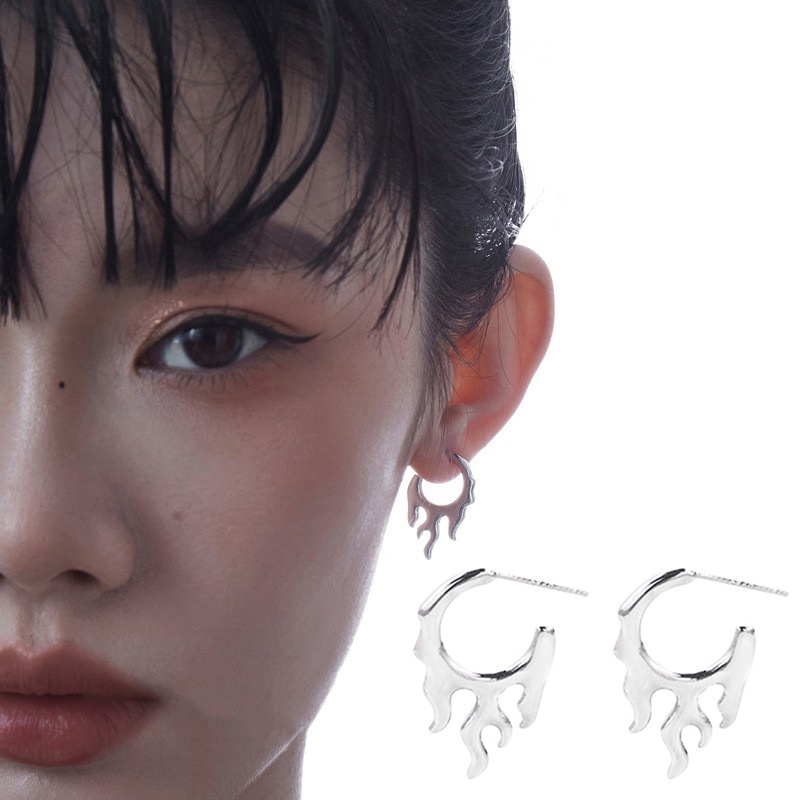 Anting Hoop Bentuk Bulat Tidak Teratur Gaya Vintage Gothic Untuk Wanita