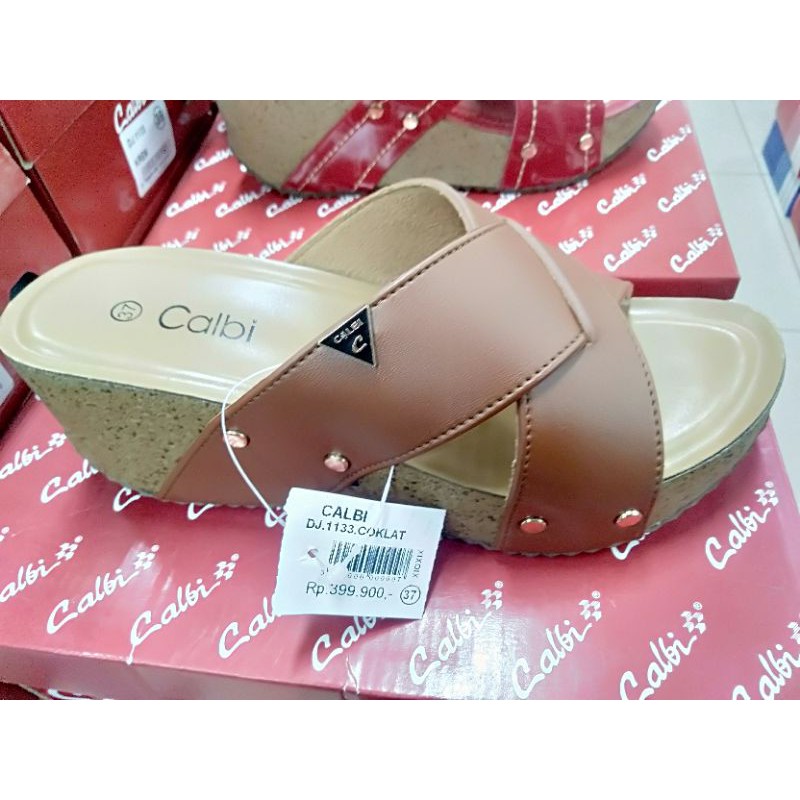 wedges calbi