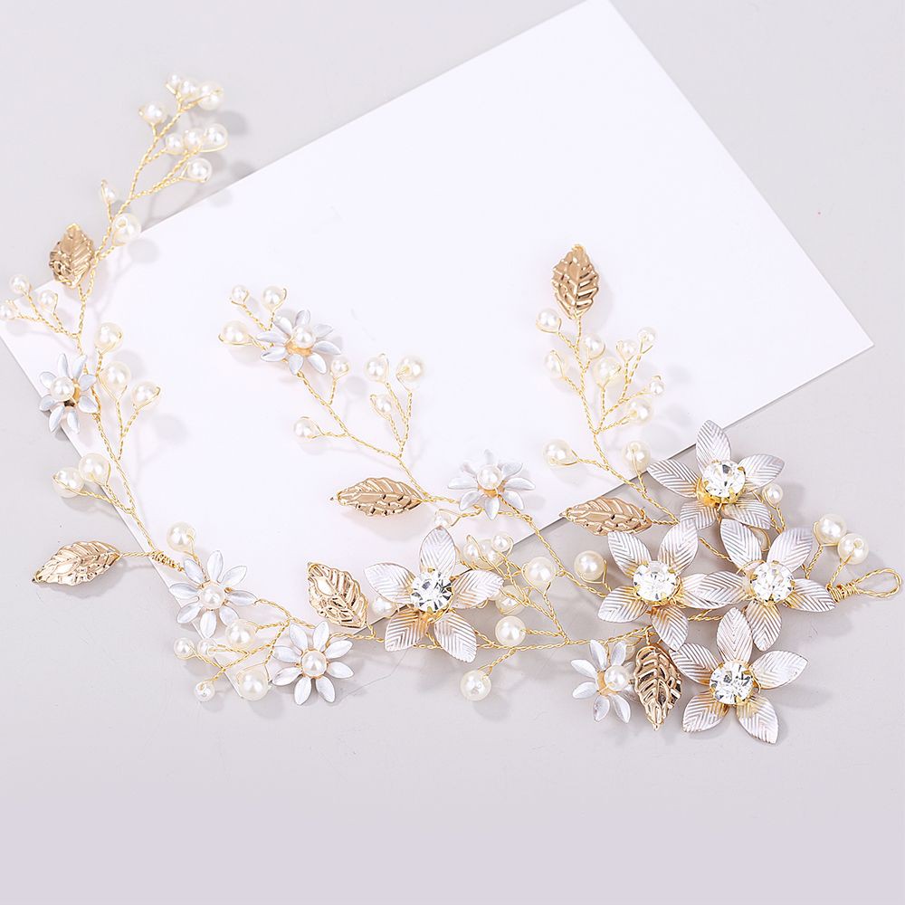 Bando dengan Hiasan Bunga &amp; Daun Mutiara untuk Pesta Pernikahan