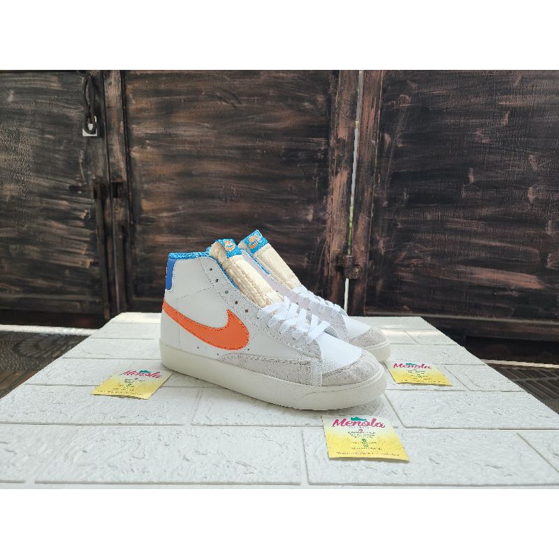 Nike Blazer Mid 77 Vintage White Orange Blue