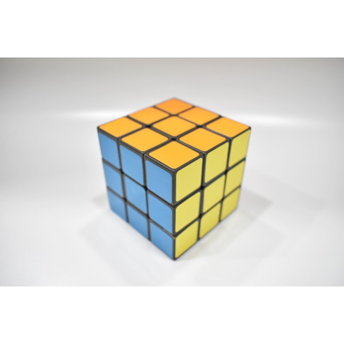 RUBIK MAGIC 3X3X3 MURAH