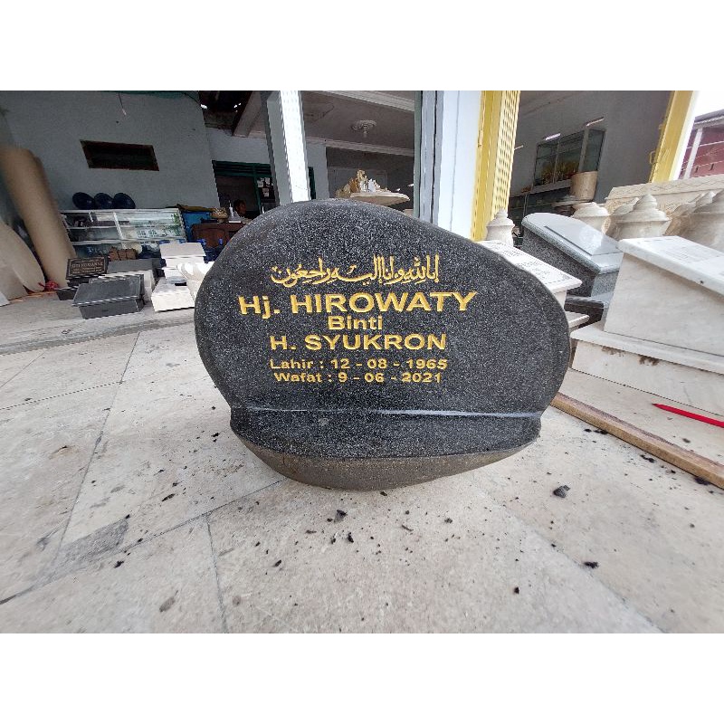 Nisan Makam  Batu Kali Ukir Tangan Custom