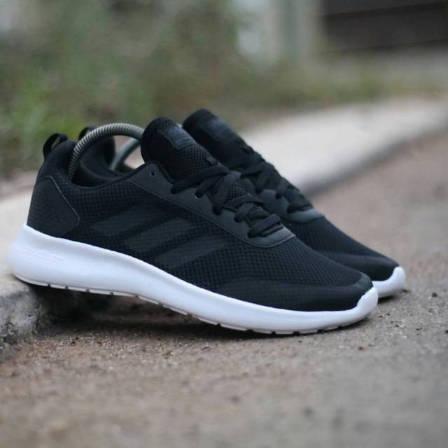Adidas QT Racer