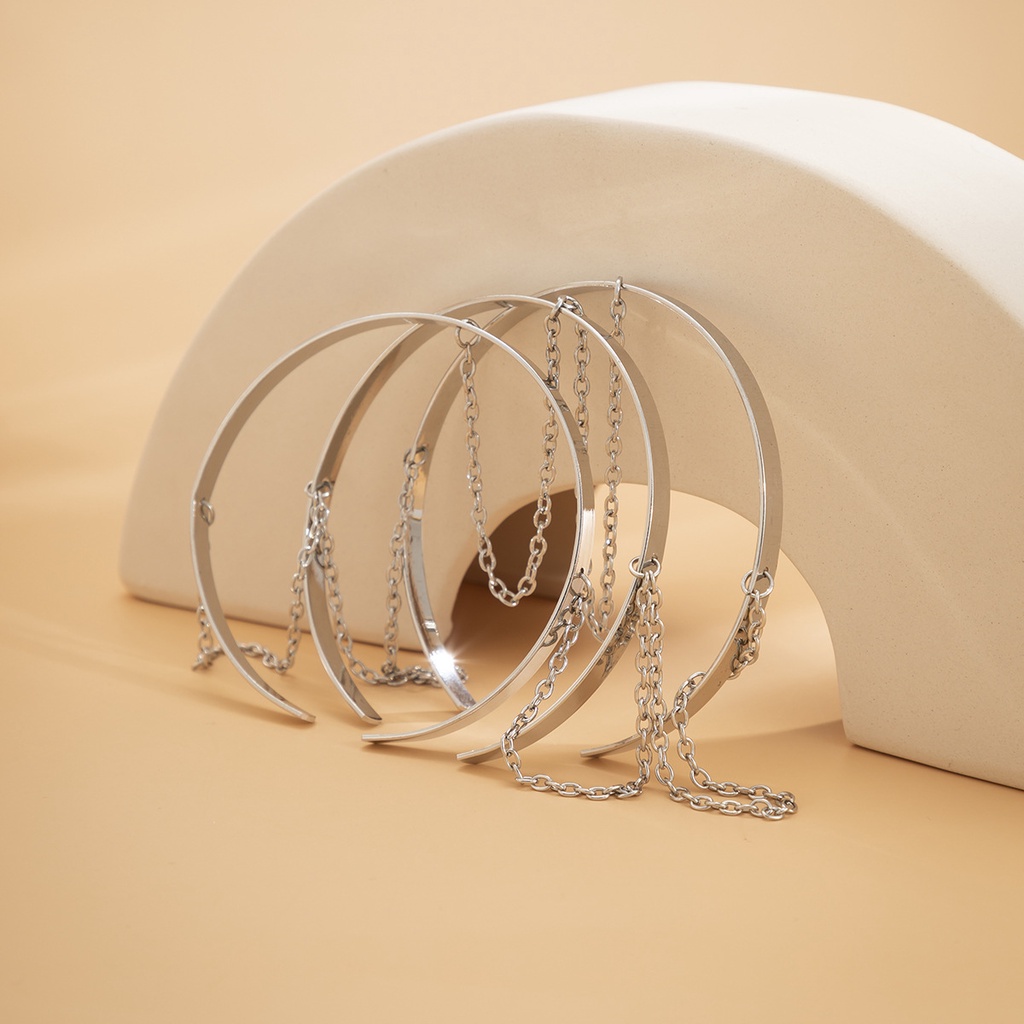 Gelang Rantai Multilayer Model Terbuka Bahan metal Gaya punk hip-hop Untuk Wanita