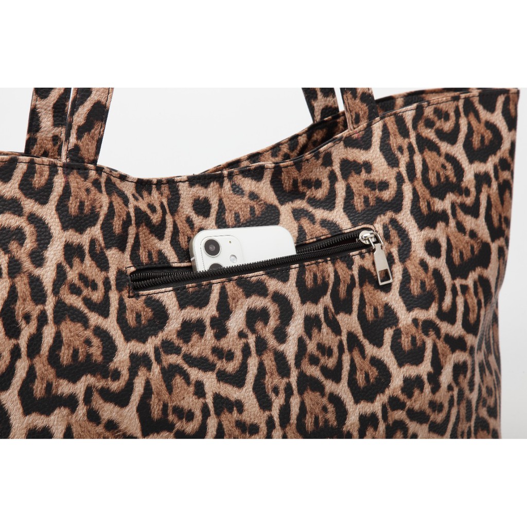 Totebag wanita z4ra bermotif leopard simple import style#039