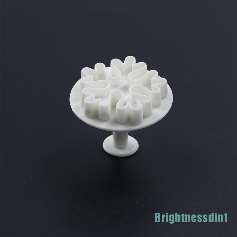 [Brightnessdin1]3pcs Snowflake Plunger Cutter Mold Sugarcraft Fondant Cake Decorating Tool