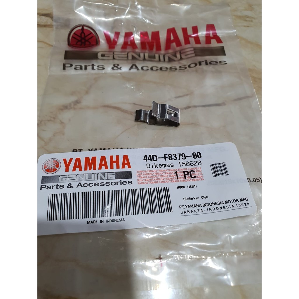 CLIP KLIP DUDUKAN DASI VISOR NMAX ASLI ORI YAMAHA 44D-F8379-00