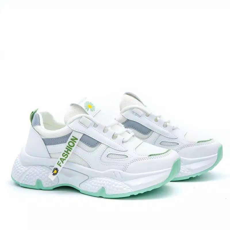 Sneakers Wanita Korea Fujie