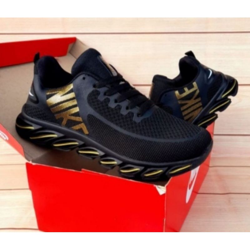 Sepatu Olahraga Running NIKE SPRINGBLADE 1 SIGNATURE Import Vietnam