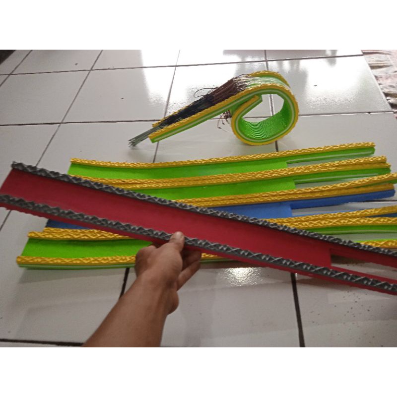 perumah racik ayam hutan