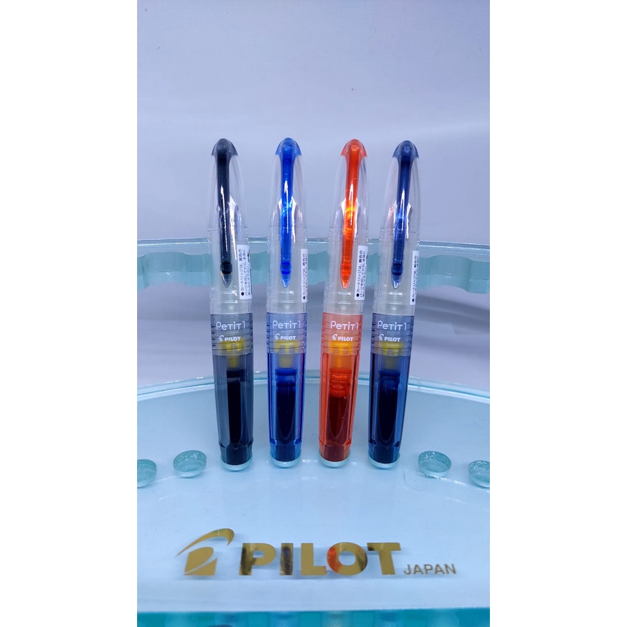 

PILOT FOUNTAIN PEN "PETIT 1" / PENA SPN-20F