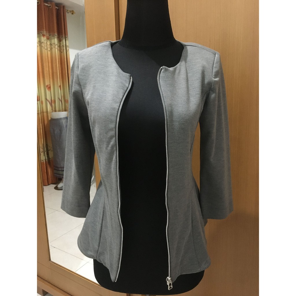 Preloved Blazer Wanita The Executive