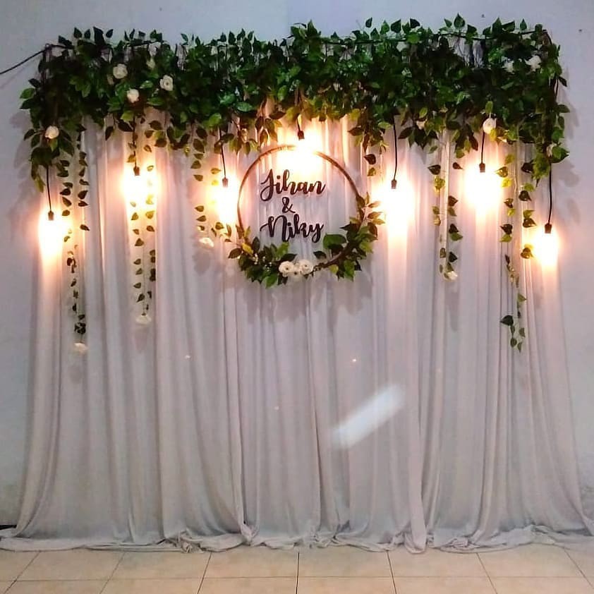(BACKDROP TEMPEL TEMBOK) Dekorasi Lamaran, Backdrop Akad, Photobooth murah-SEWA