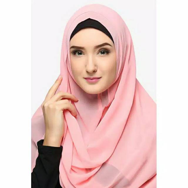 BIA by Zaskia Mecca Kerudung Sifon Amara pink muda S4 / pashmina instan / pashmina / pashmina ceruti