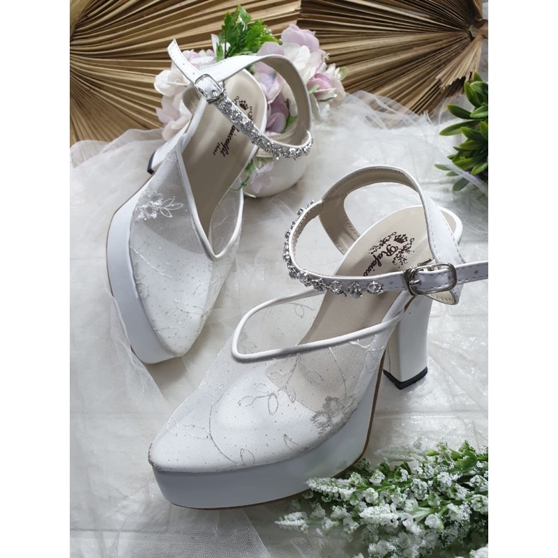 sepatu alummi diamont crystal 9cm hak tahu putih