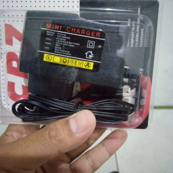 Charger Aki Accu 12 Volt/Caser Aki Accu Battry Motor Ces Cas Aki Semua Motor