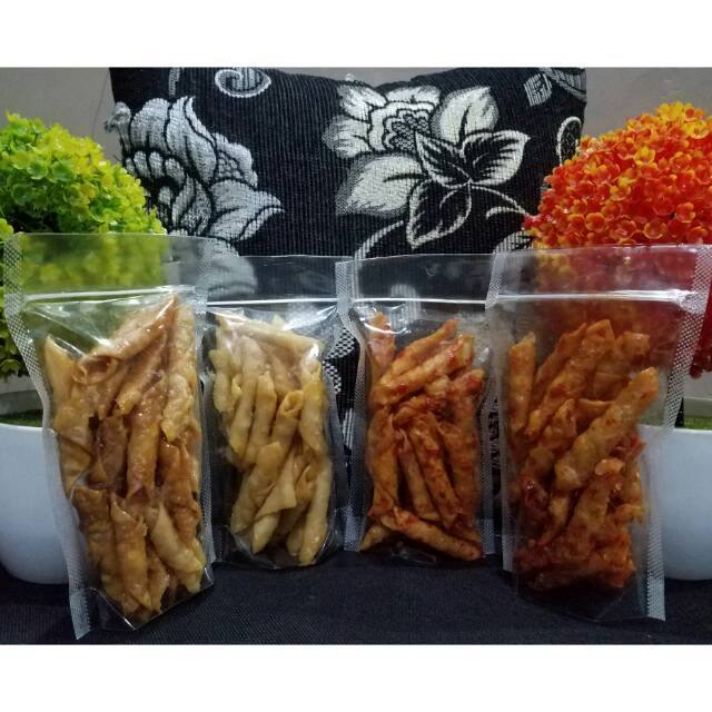 

Cemilan Kacang selimut