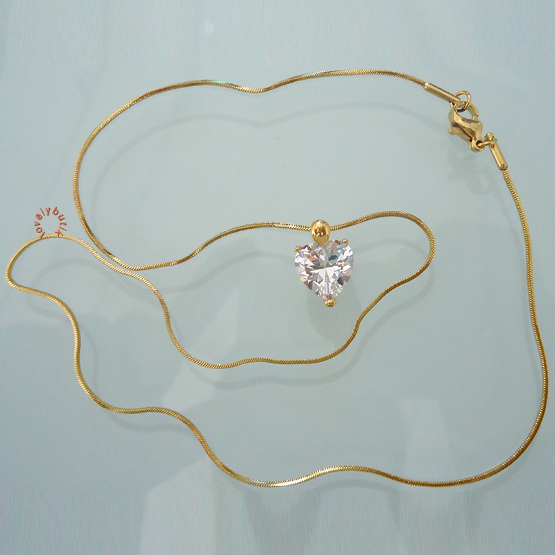 Lovely Golden Heart Kalung Titanium Gold Wanita - GOLD