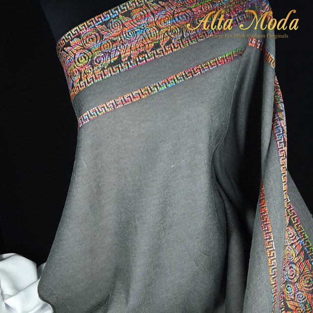 

Alta Moda Kain Denim Bordir High Quality Charcoal Swirl Pelangi(1.75M)