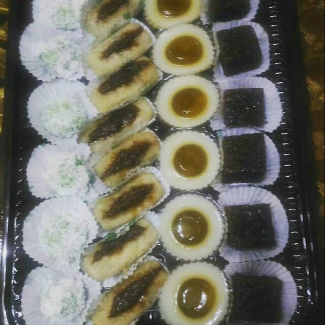 

Kue Nampan Jajanan Pasar