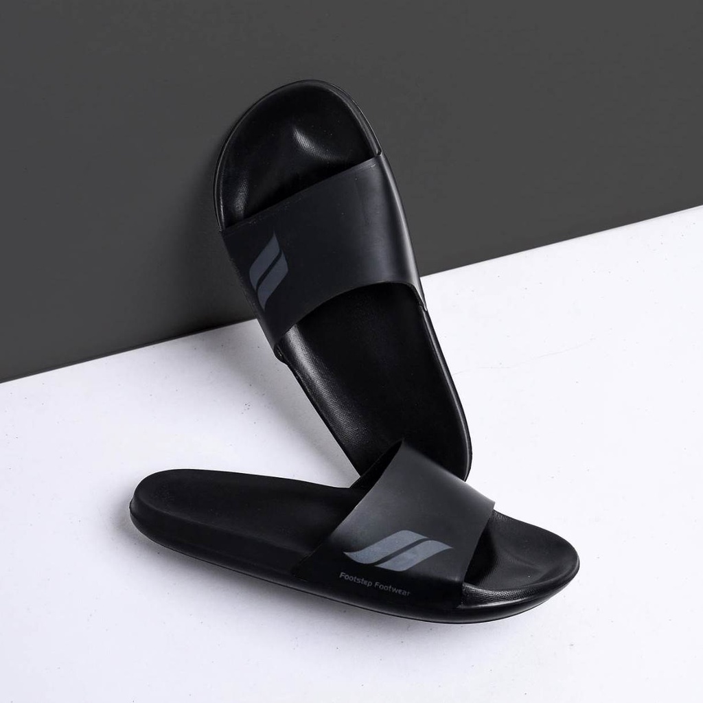 RETRO 0.2 ORIGINAL x FOOTSTEP Sandal Casual Full Hitam Pria Sendal Slide Jalan Santai Harian Flip Flop Hangout Kerja Formal Slop Karet Distro Slip On Remaja Dewasa Premium Strap Sport Slippers Footwear Big Size Jumbo Ukuran Besar 44 Keren Terbaru