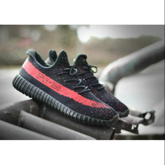Sepatu yeezy grade ORI termurah