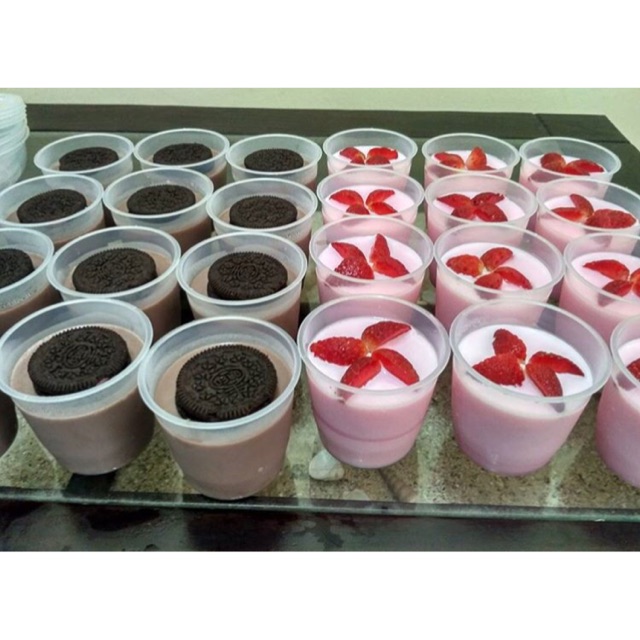 

Serupudd silky puding cup. Dengan topping oreo,chacha,silverqueen