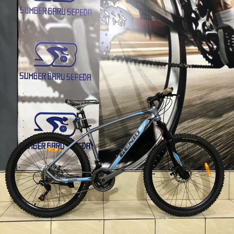 SEPEDA GUNUNG MTB GENIO M 541 FRAME ALLOY 26 INCH BY UNITED FREE HOLDER