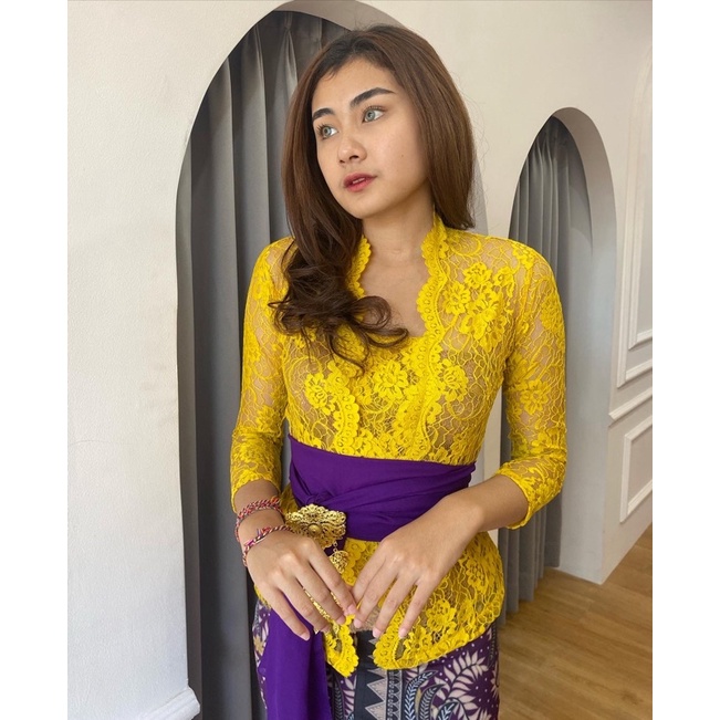 (kebaya saja) Kebaya bali jadi ringgit semiprancis