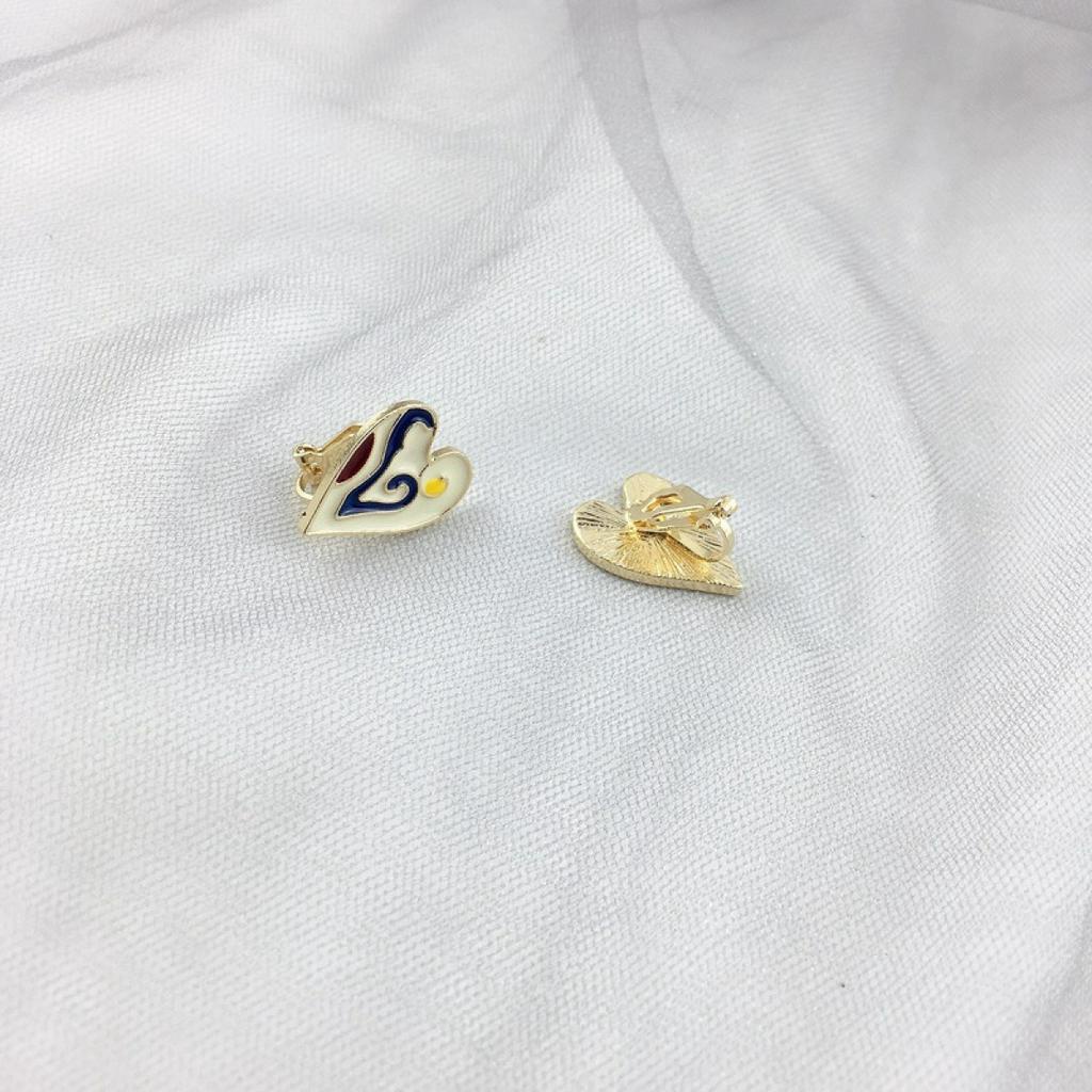 Anting Enamel Bentuk Hati Untuk Wanita